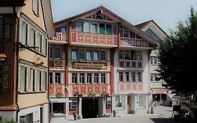 Traube Restaurant & Hotel